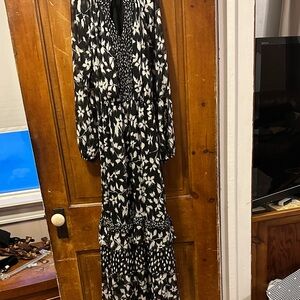 Simply Vera Vera Wang Black and White Long Sleeve Dress